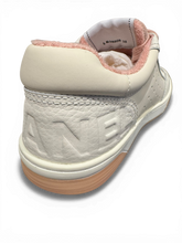 Load image into Gallery viewer, Chanel Leather Trainers – Cream & Pink – CC Logo – EU38 (UK 5)
