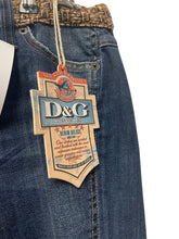 Load image into Gallery viewer, Dolce &amp; Gabbana cropped jeans

