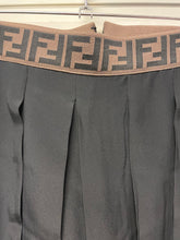 Load image into Gallery viewer, Fendi Skirt. Size Small
