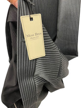 Load image into Gallery viewer, Moss bros morning suit trousers size 38 regular L33.5
