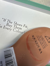 Load image into Gallery viewer, Aquazzura Ladies sandals flat Size 7.5
