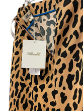 Load image into Gallery viewer, Diane Von Furstenberg skirt
