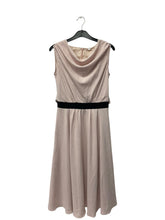Load image into Gallery viewer, Paule ka dress
