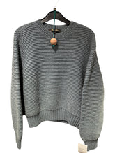 Load image into Gallery viewer, Loro Piana ladies jumper Small
