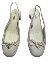 Load image into Gallery viewer, Prada Cream low-heel shoes UK size 7.5
