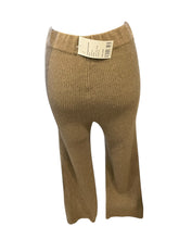 Load image into Gallery viewer, KUJTEN Cashmere Ribbed Camel Trousers
