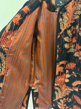 Load image into Gallery viewer, Etro Ladies Coat size 42
